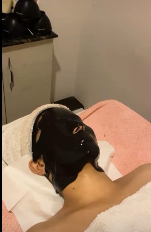 Shaheen deira ladies salon