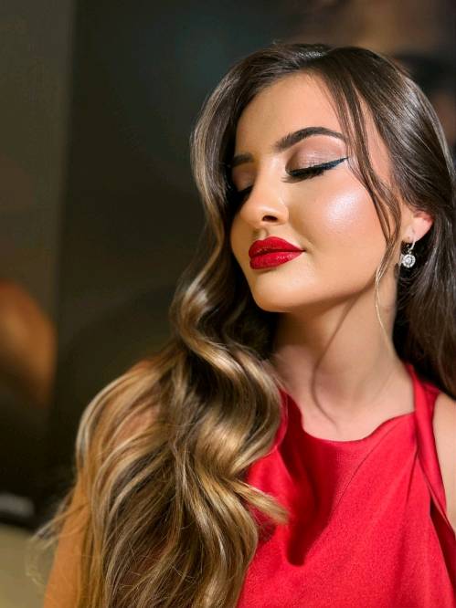 definition the hair expert